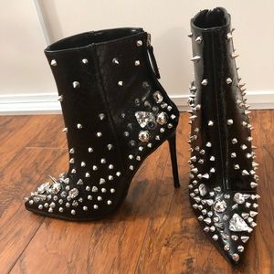 Spiked & Studded High Heel Ankle Boots! Size 7